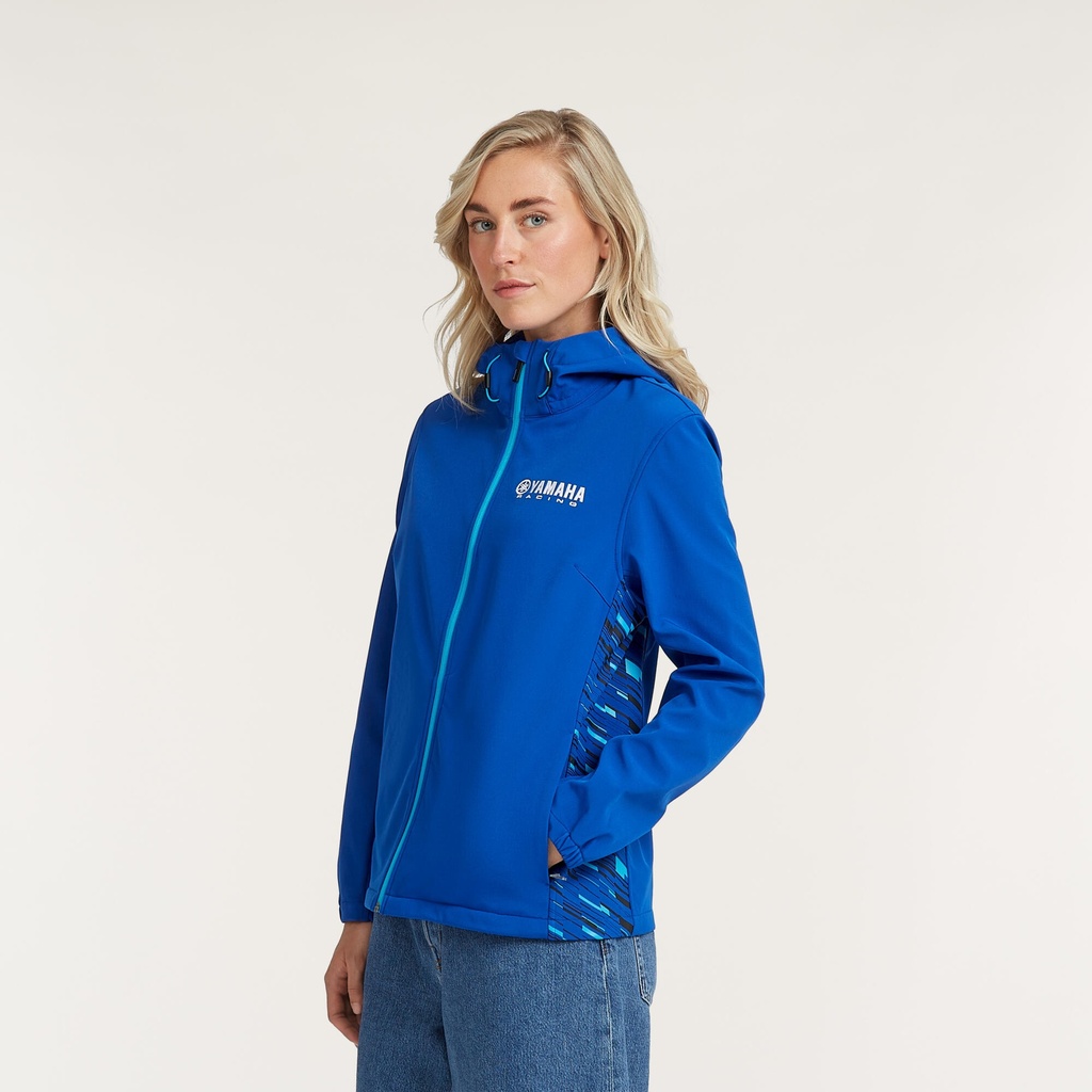 QMB-26FJ2-E0-0M-26-PB-TM-softshell-jacket-women-Kazuno-EU-Studio-002.jpg
